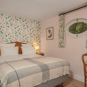 Habitación Clásica con Cama King